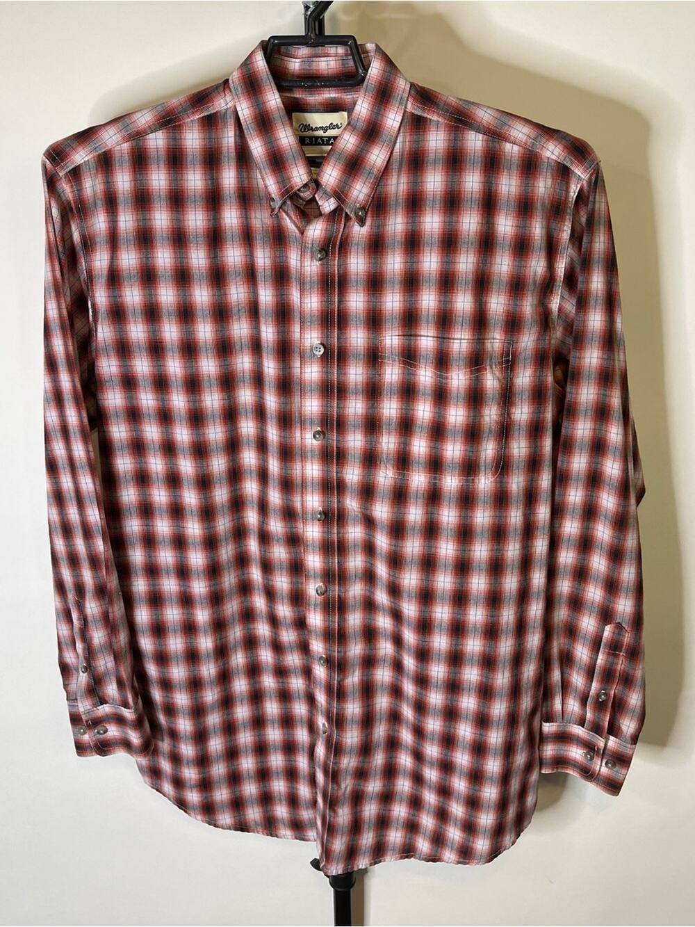 Wrangler Riata Red Plaid Long Sleeve Shirt Size LT Men’s